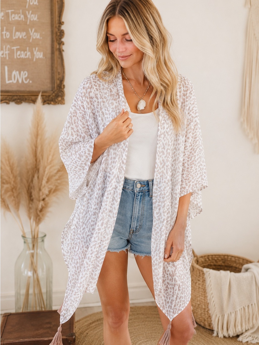 Lightweight Leopard Print Kimono - Neutral Tones
